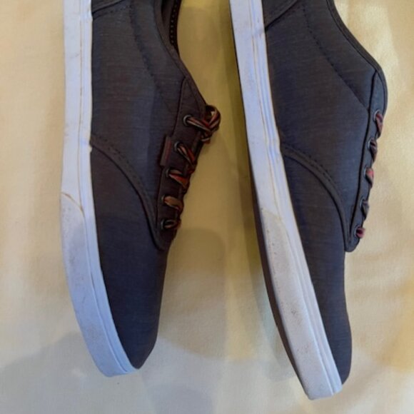 VANS | Heather Gray Size Women 11 - Men 9 - Picture 10 of 11